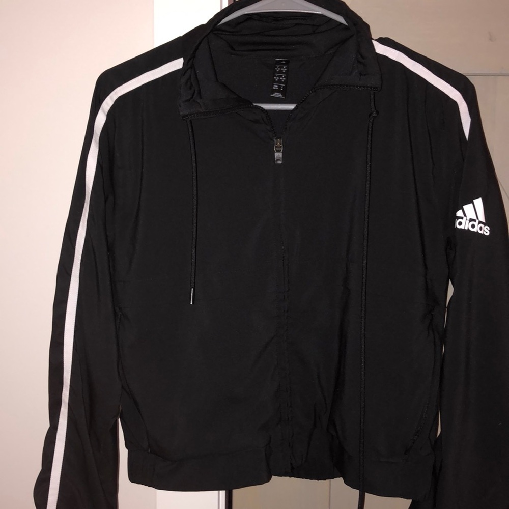 Adidas Women’s windbreaker